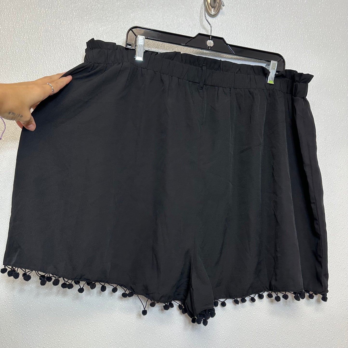Shorts By Boohoo Boutique  Size: 20