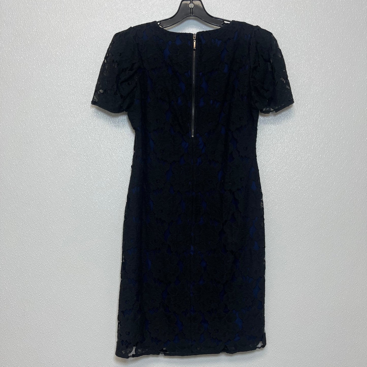 Dress Casual Short By Saks Fifth Avenue  Size: 2