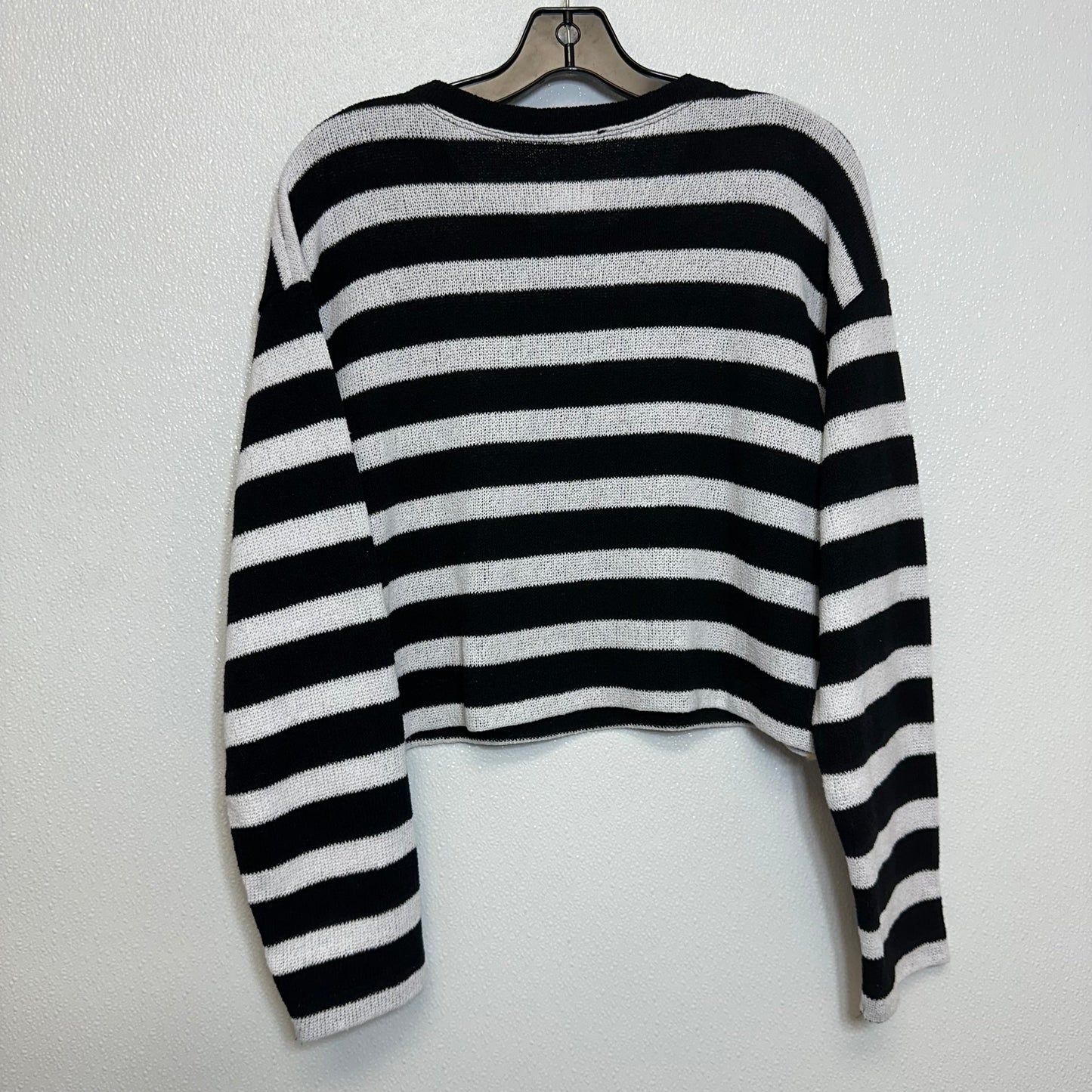 Sweater By Zara  Size: M
