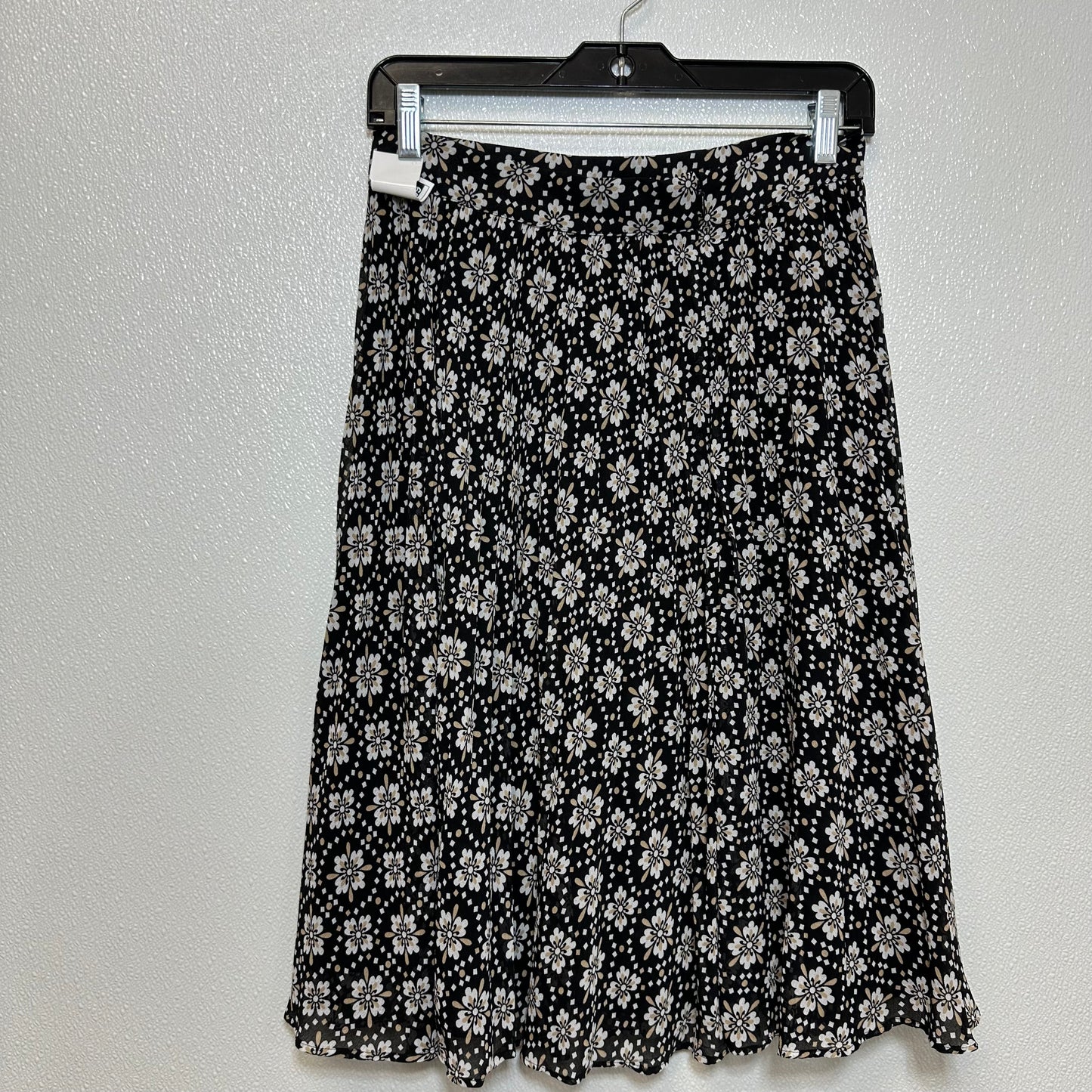 Skirt Midi By Ann Taylor O  Size: 2