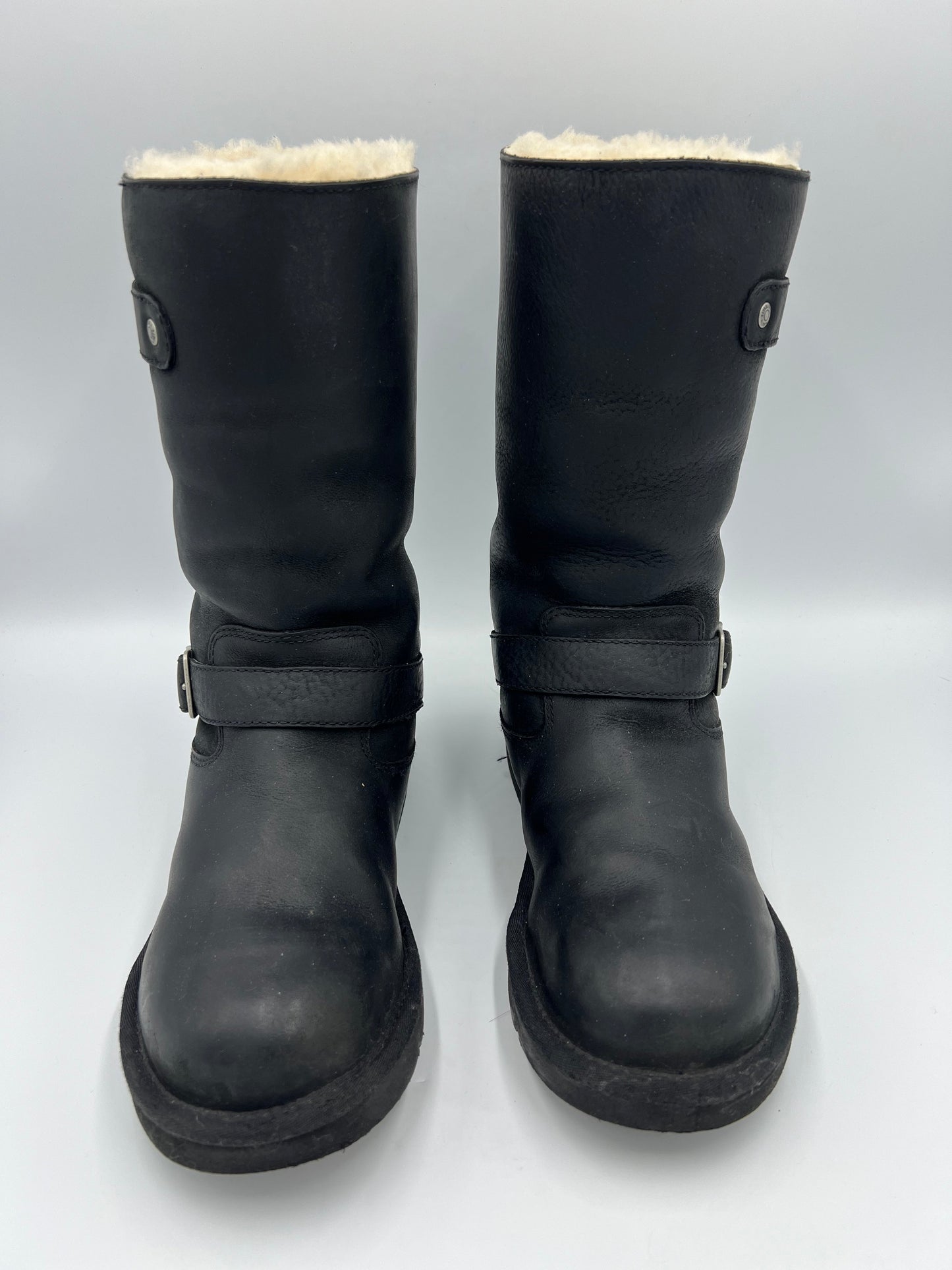 Boots Designer By Ugg  Size: 8