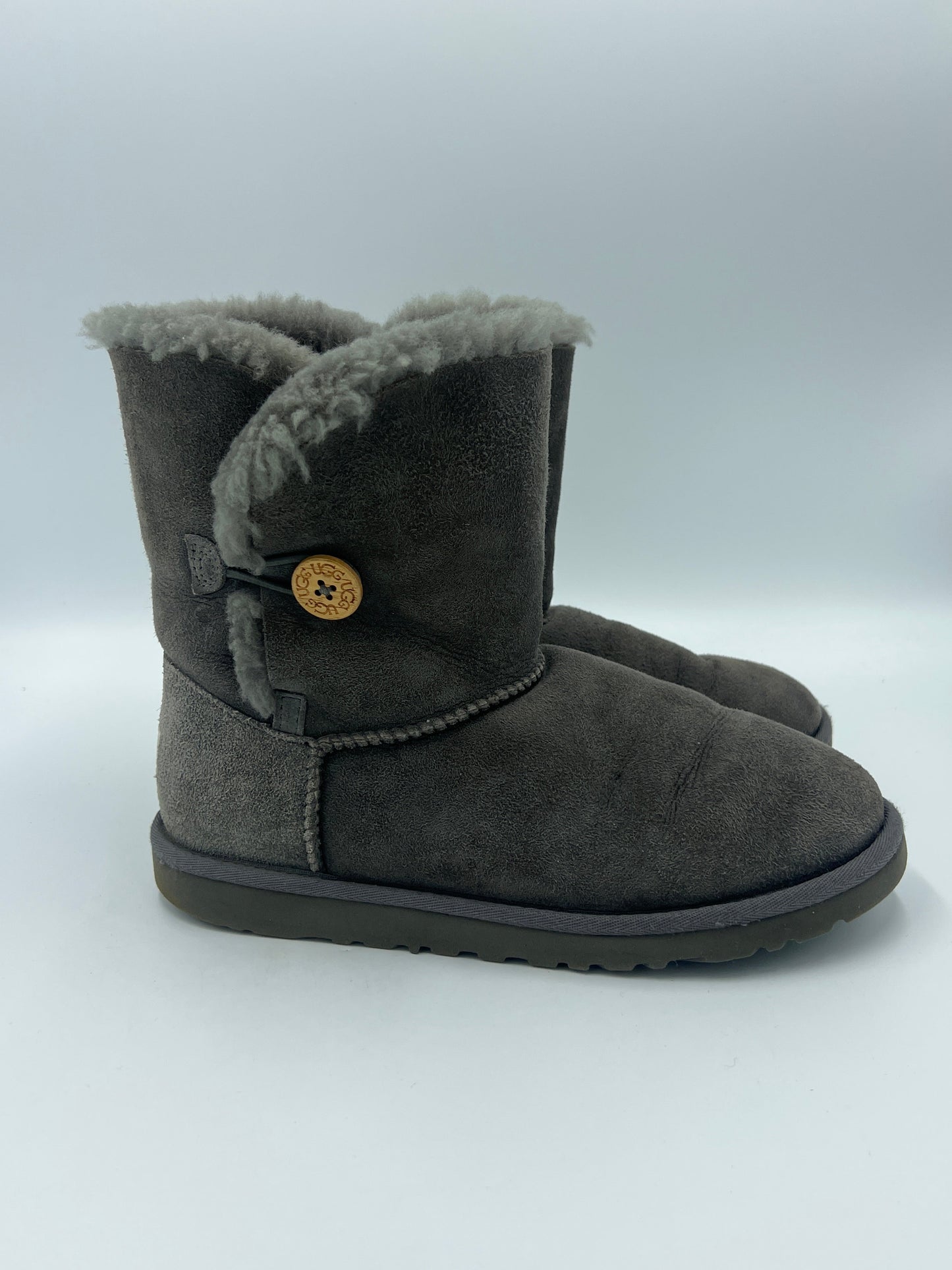 Boots Designer By Ugg  Size: 6