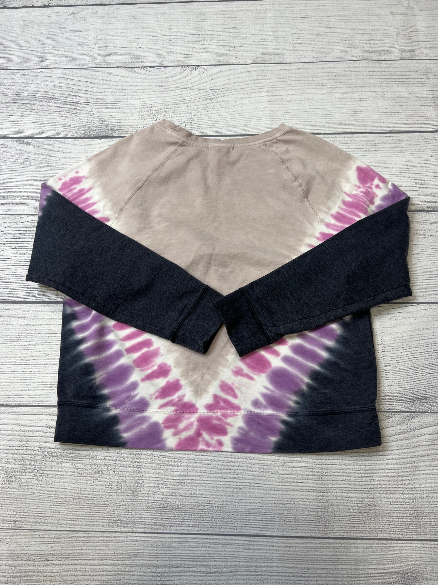 Sweater By Beachlunchlounge  Size: M