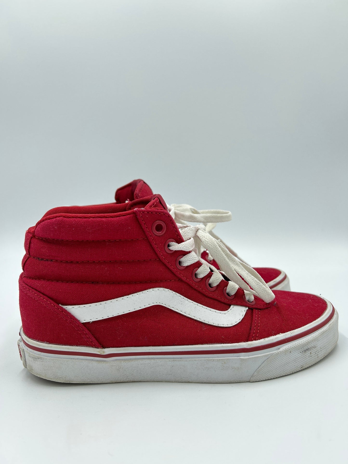Shoes Sneakers By Vans  Size: 6