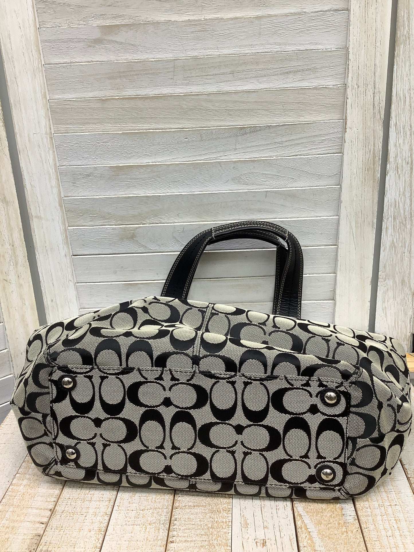 Handbag Designer By Coach  Size: Medium