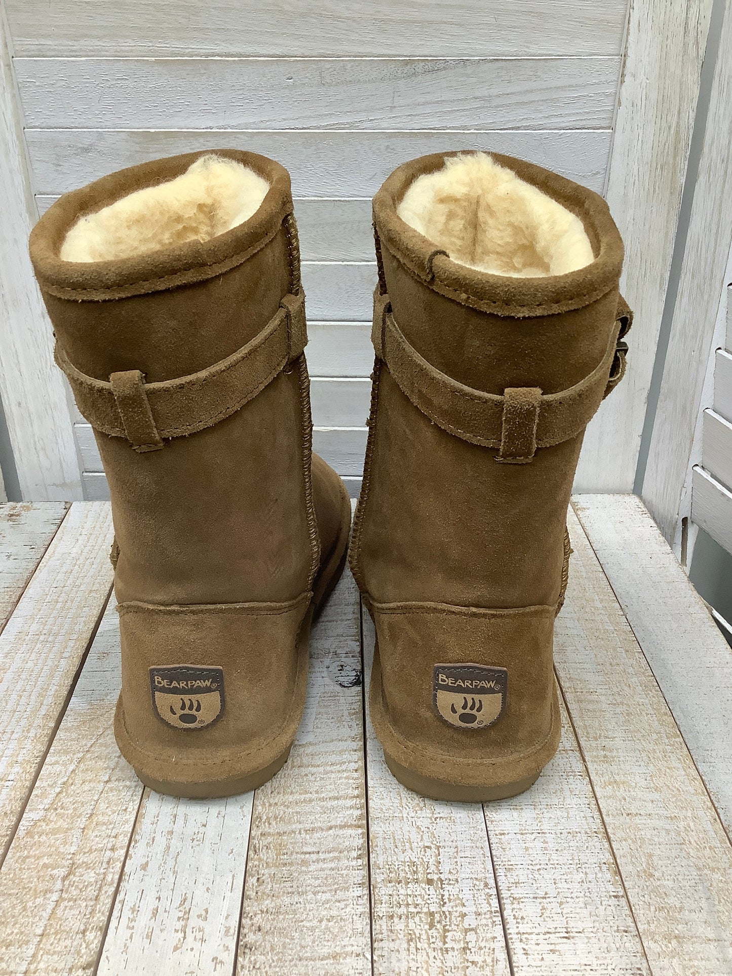 Boots Snow By Bearpaw  Size: 9