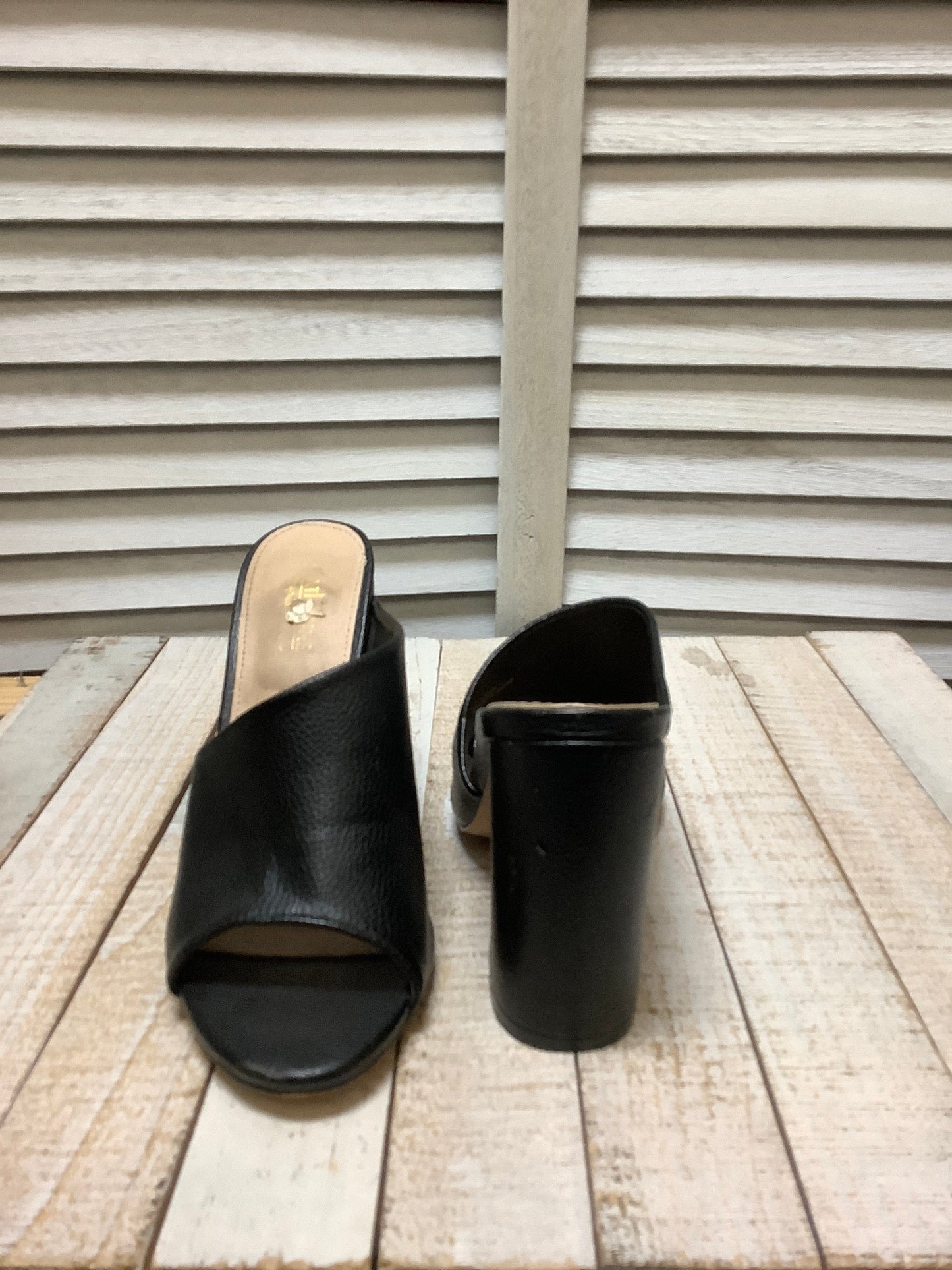 Sandals Heels Block By Catherine Malandrino  Size: 7