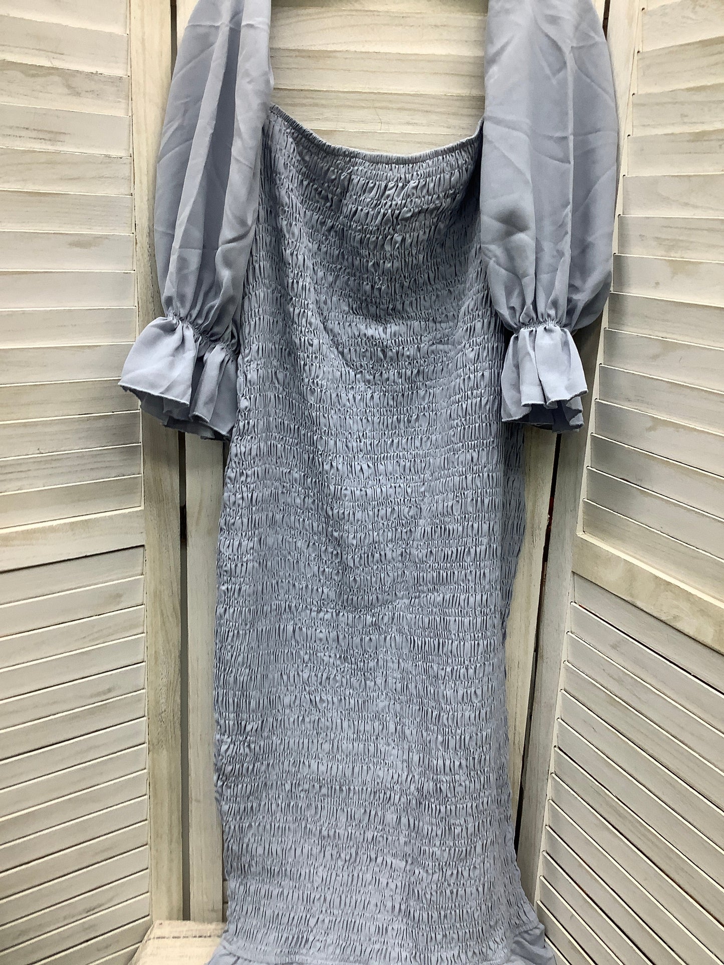 Dress Casual Midi By Shein  Size: 5