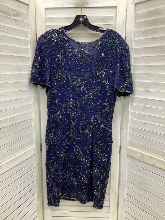 Dress Party Midi By Clothes Mentor  Size: M