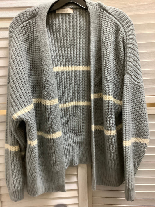 Cardigan By Clothes Mentor  Size: M