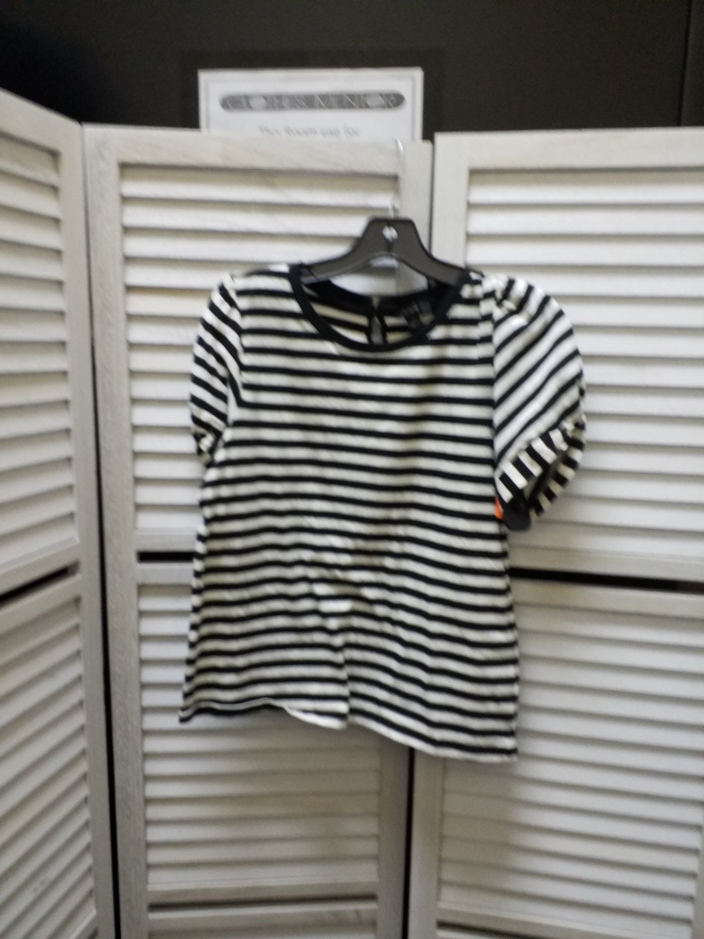 Top Short Sleeve By J Crew  Size: M