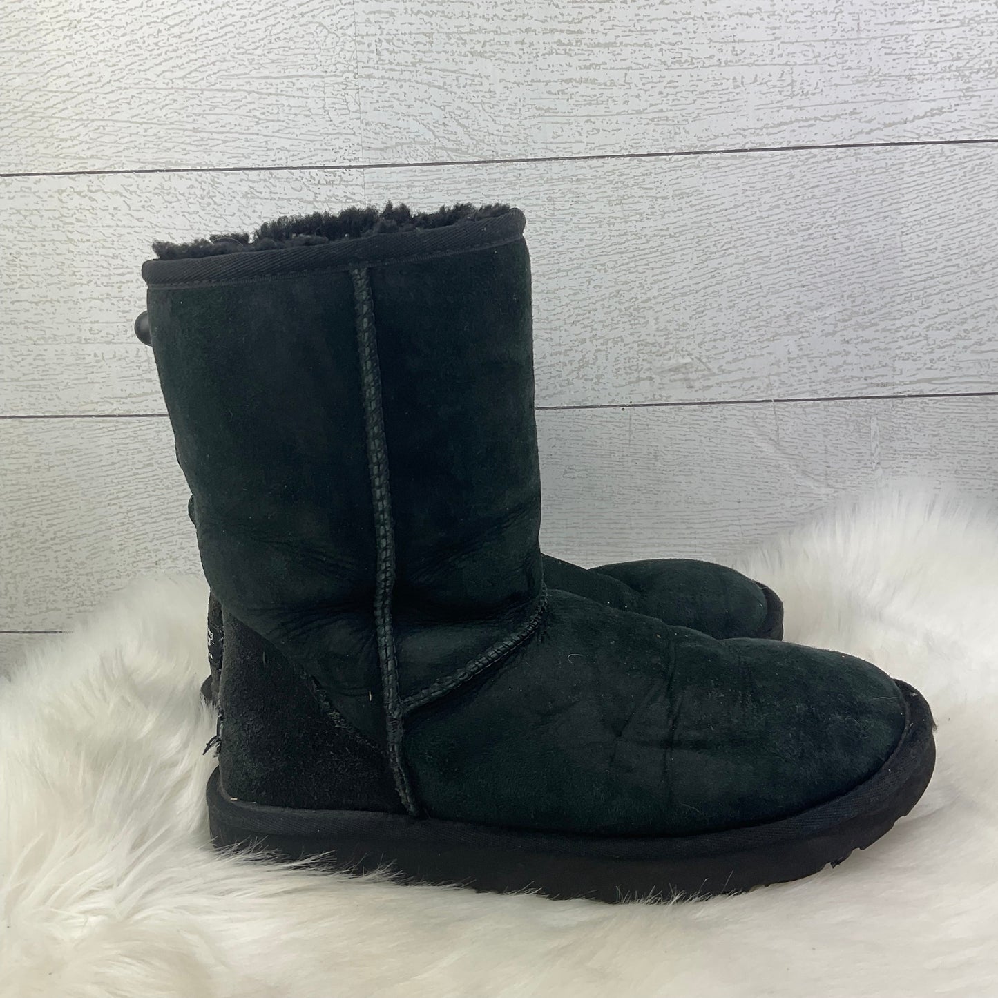 Boots Designer By Ugg  Size: 7