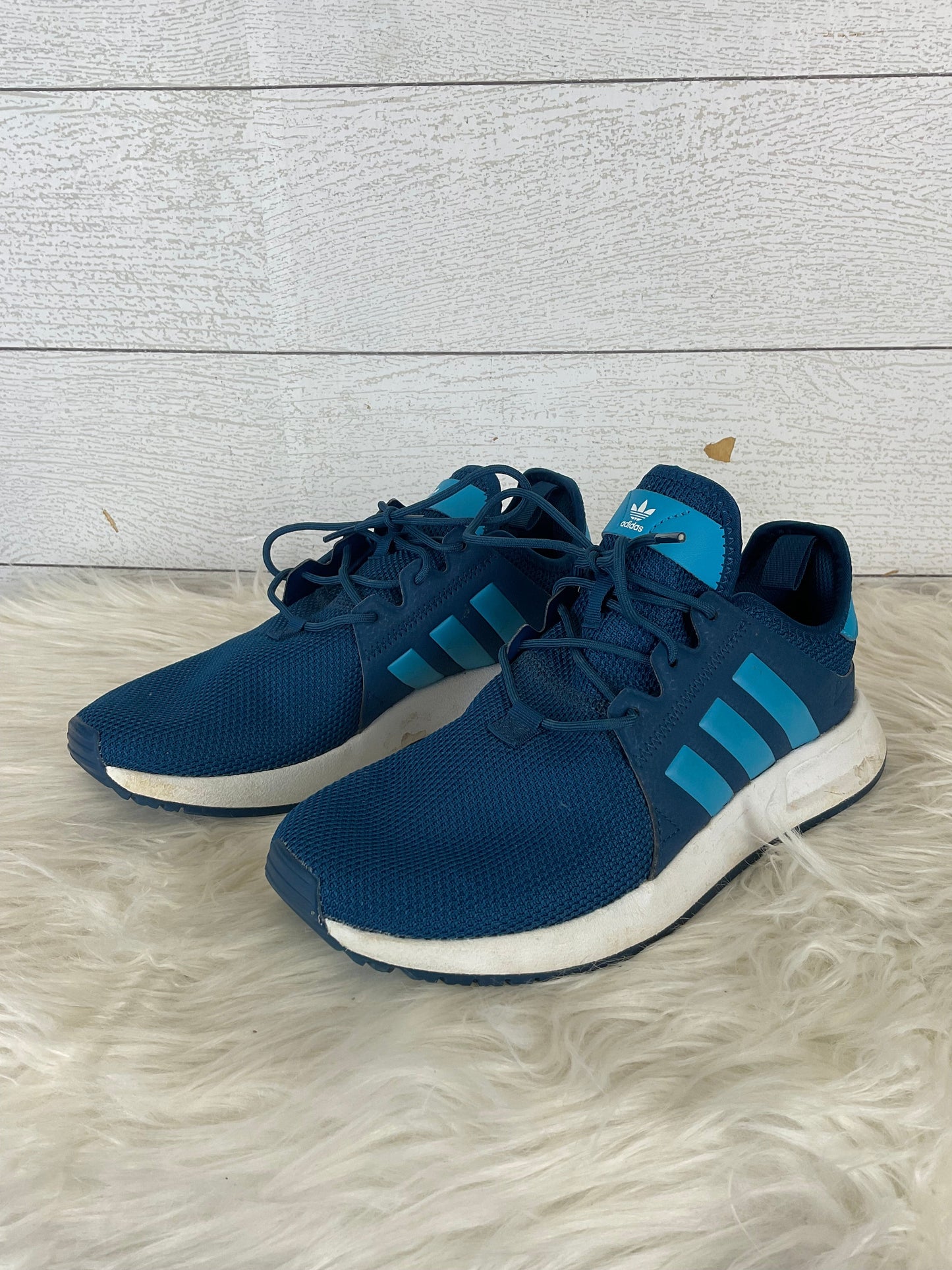 Shoes Athletic By Adidas  Size: 5.5
