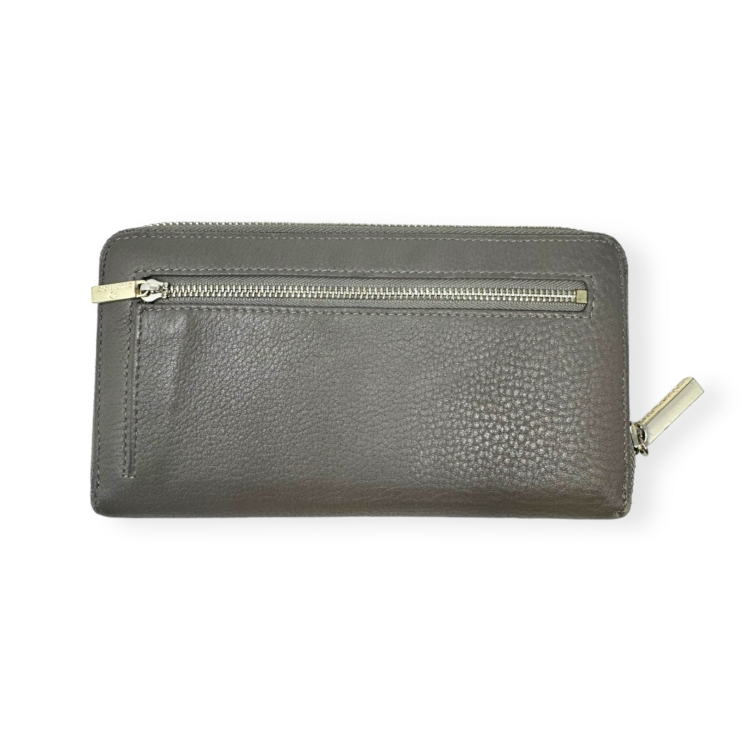 Wallet Leather By Céline Dion  Size: Large