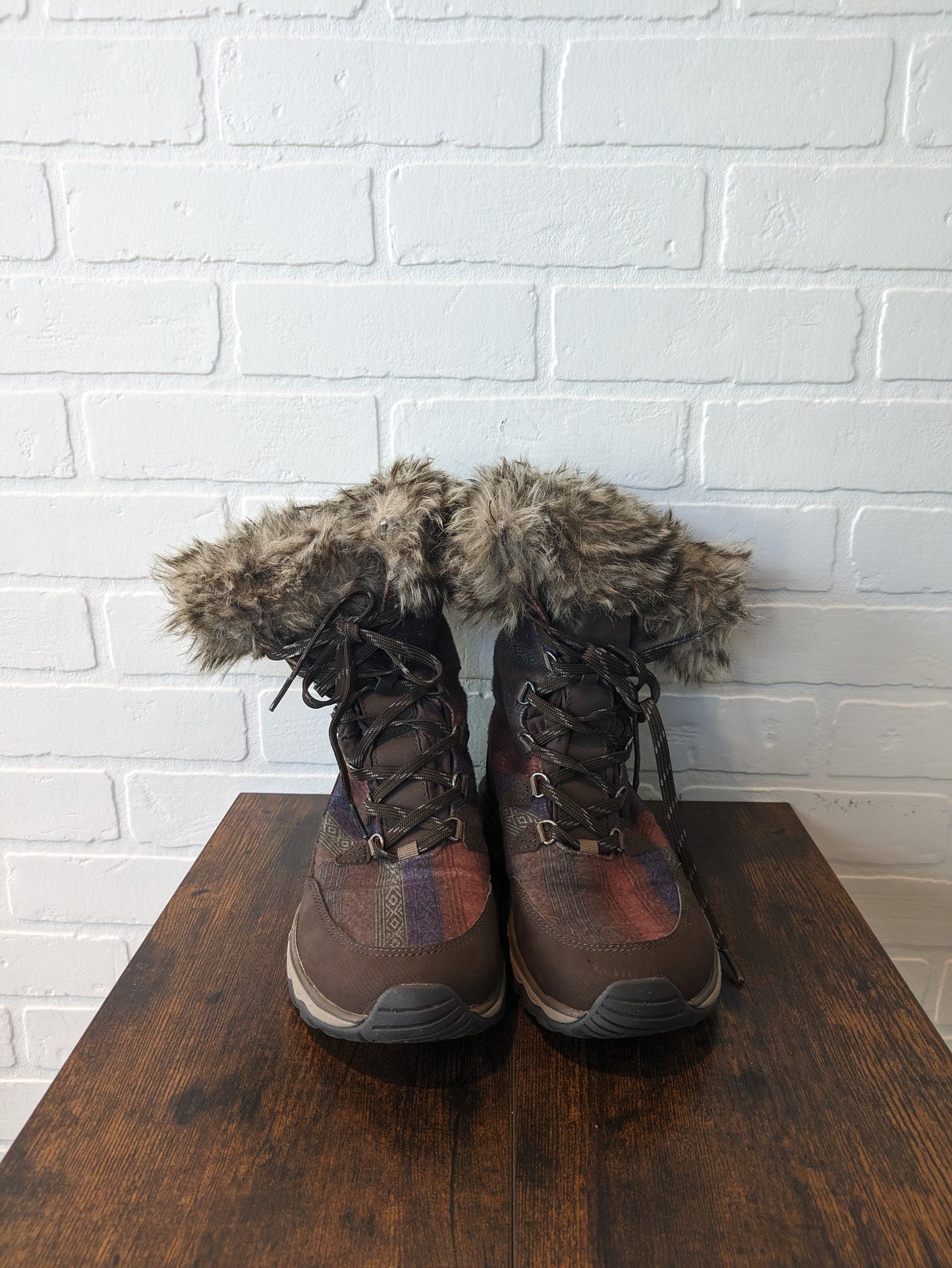 Boots Hiking By Eddie Bauer  Size: 7