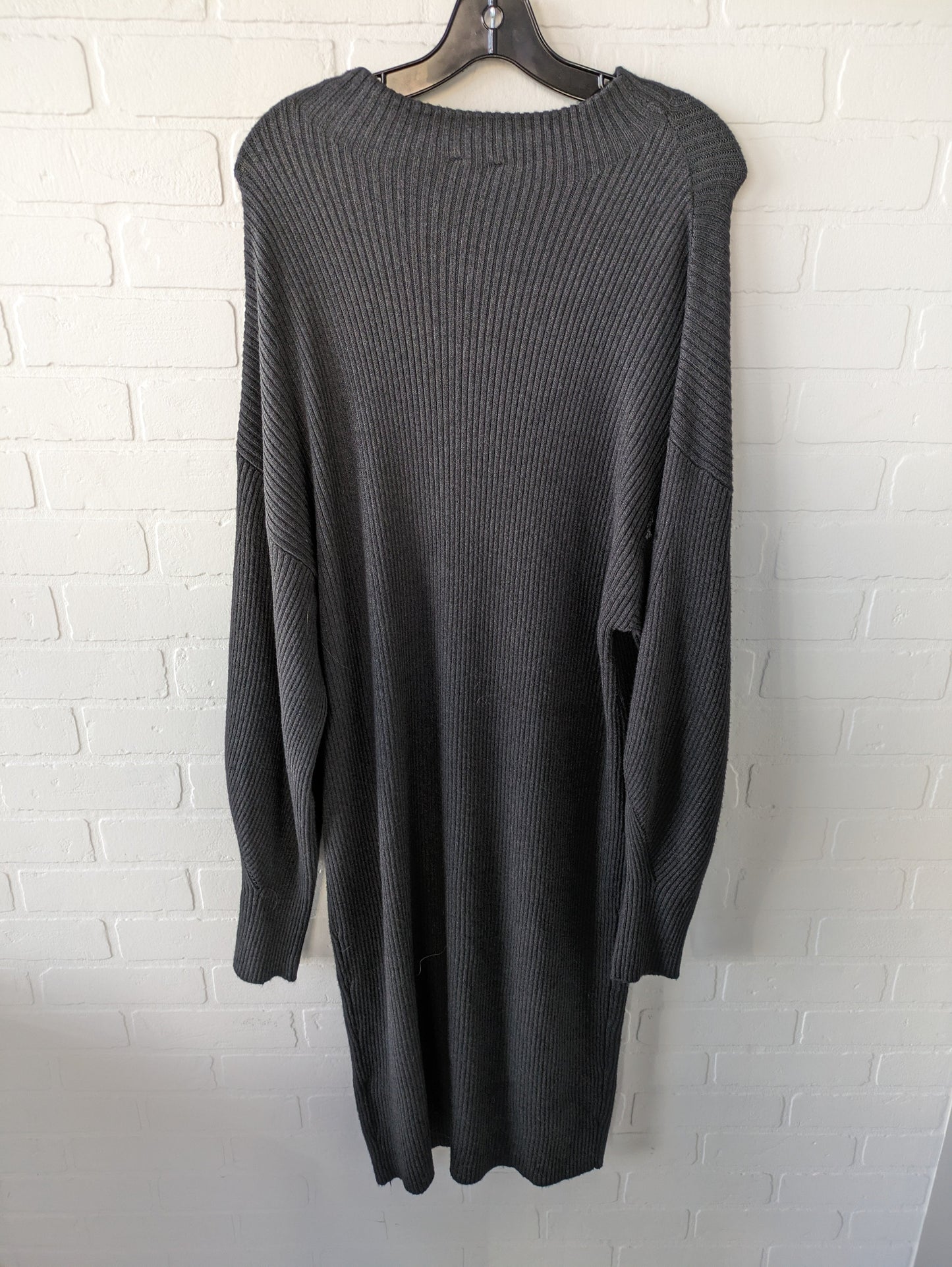 Dress Sweater By Express  Size: Xl