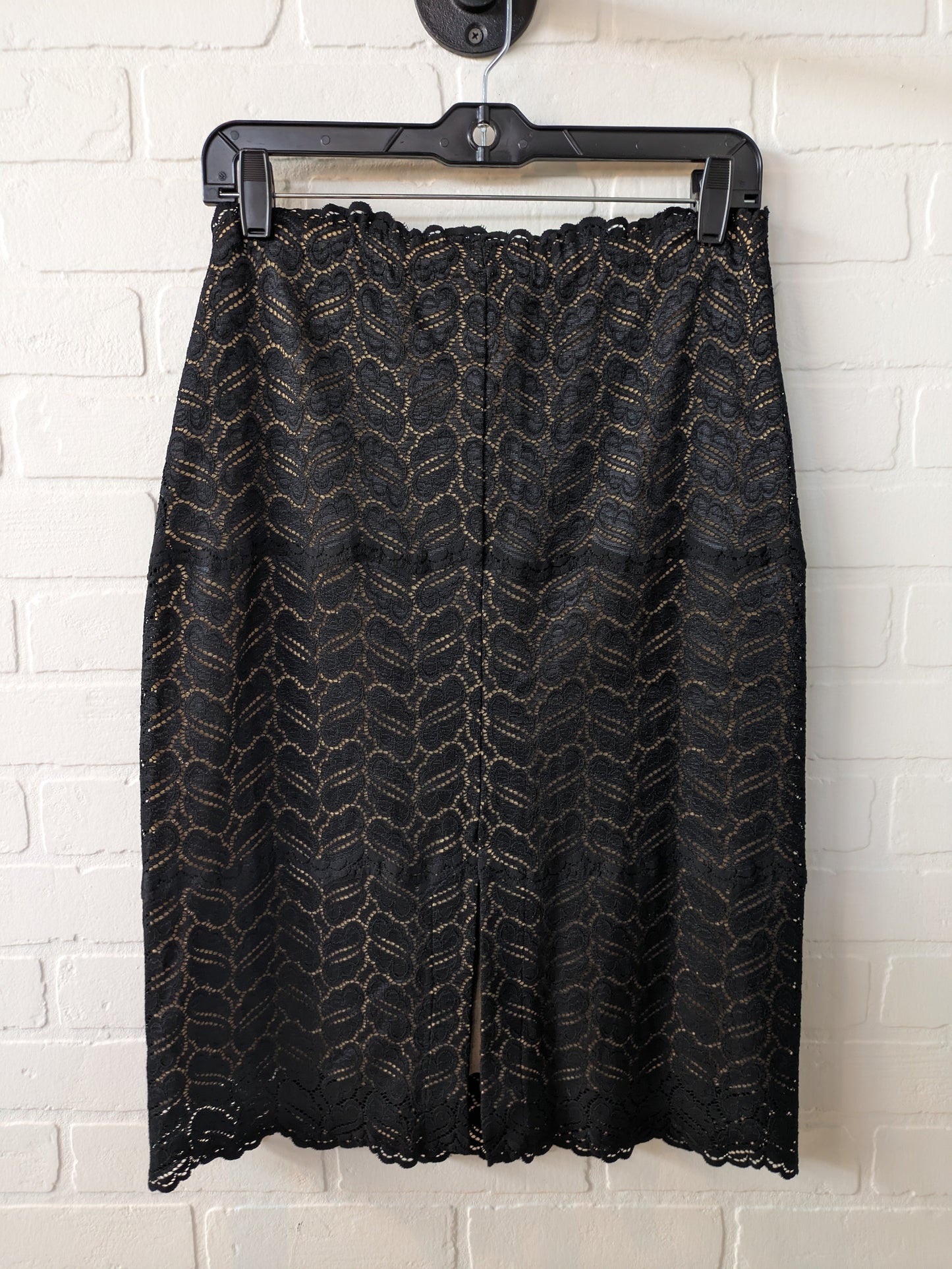 Skirt Midi By Clothes Mentor  Size: 12