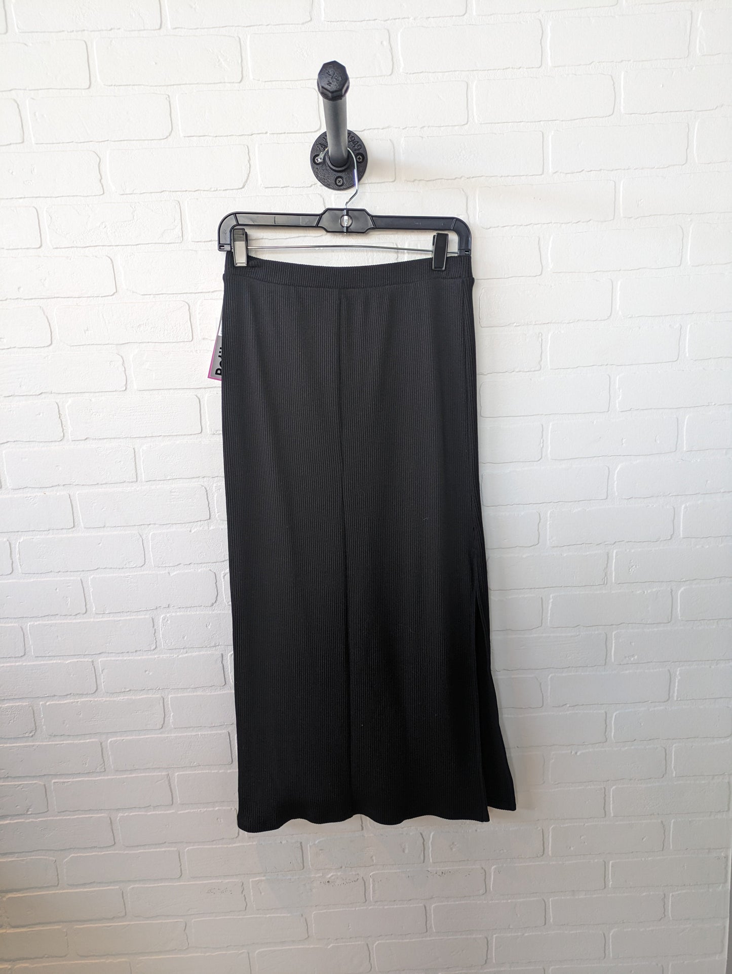 Skirt Midi By Old Navy  Size: 4