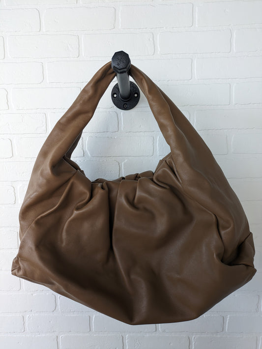 Handbag Luxury Designer By Bottega Veneta  Size: Large