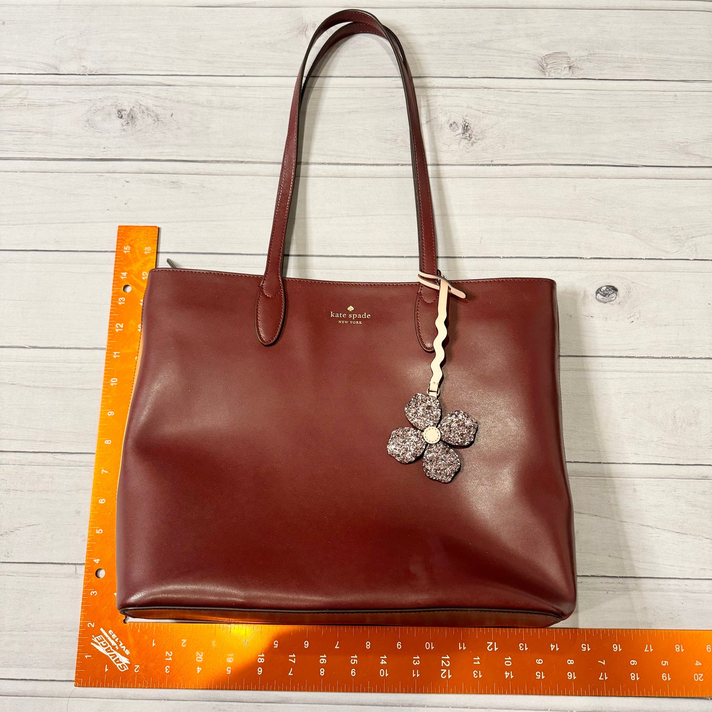 Tote Designer By Kate Spade  Size: Medium