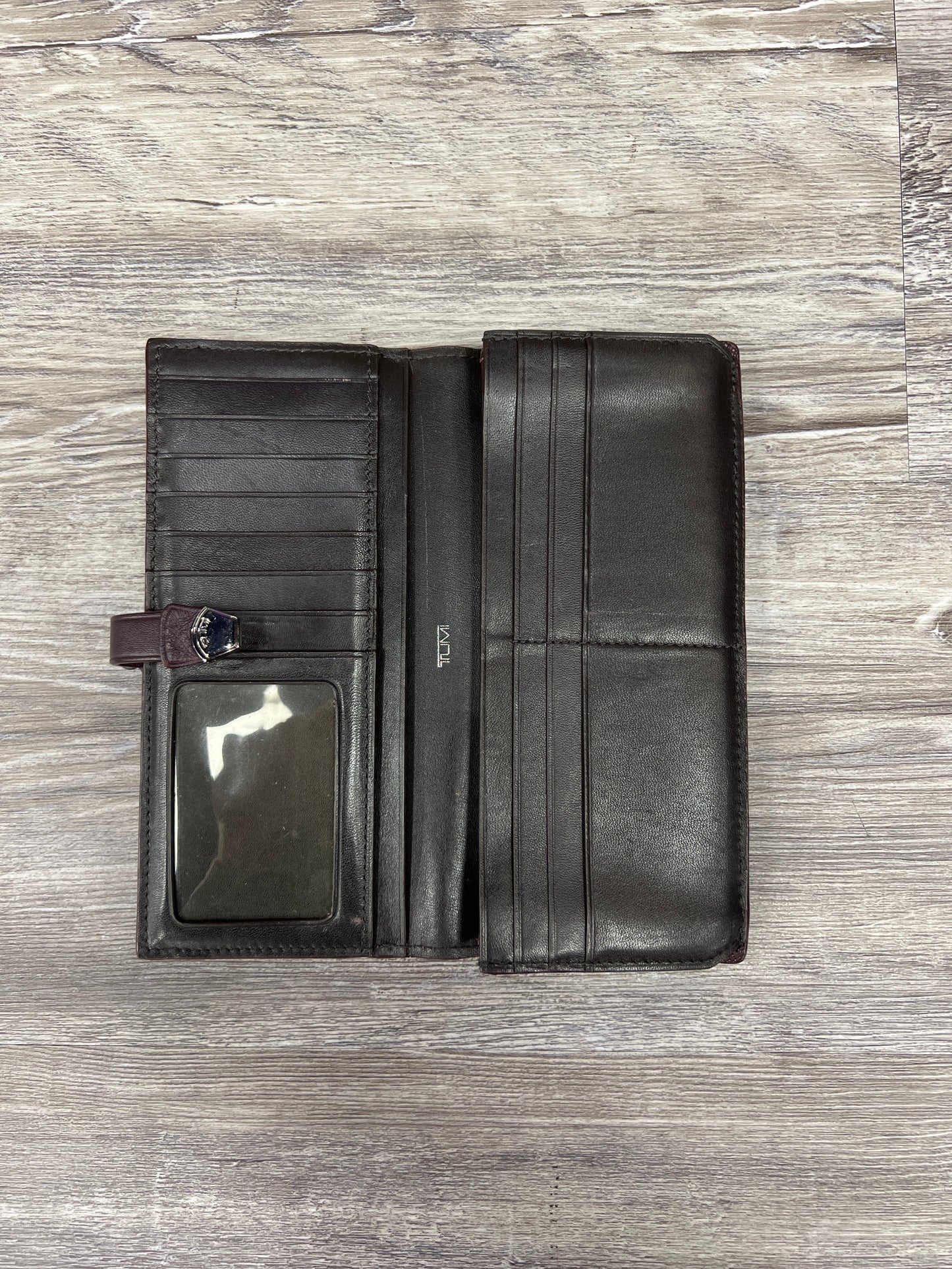 Wallet Designer By Tumi  Size: Medium