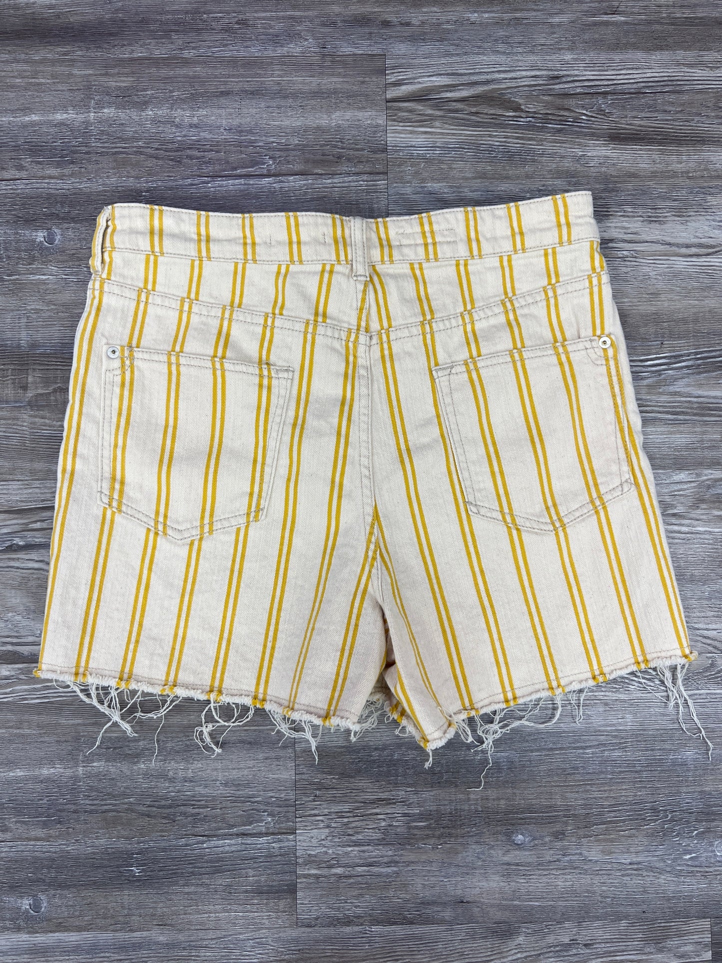 Shorts By Pilcro Size: 12
