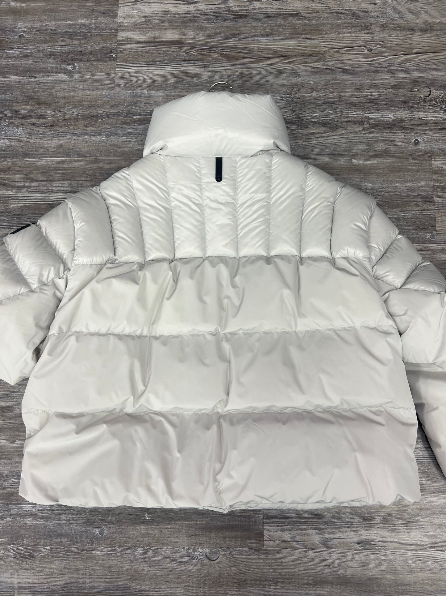 Coat Puffer & Quilted By Mackage Size: XL