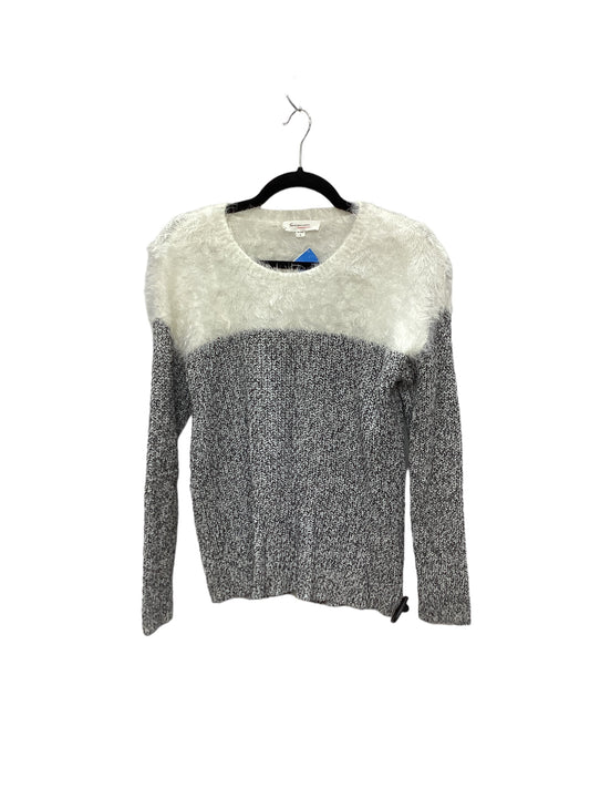 Sweater By Turo By Vince Camuto  Size: S