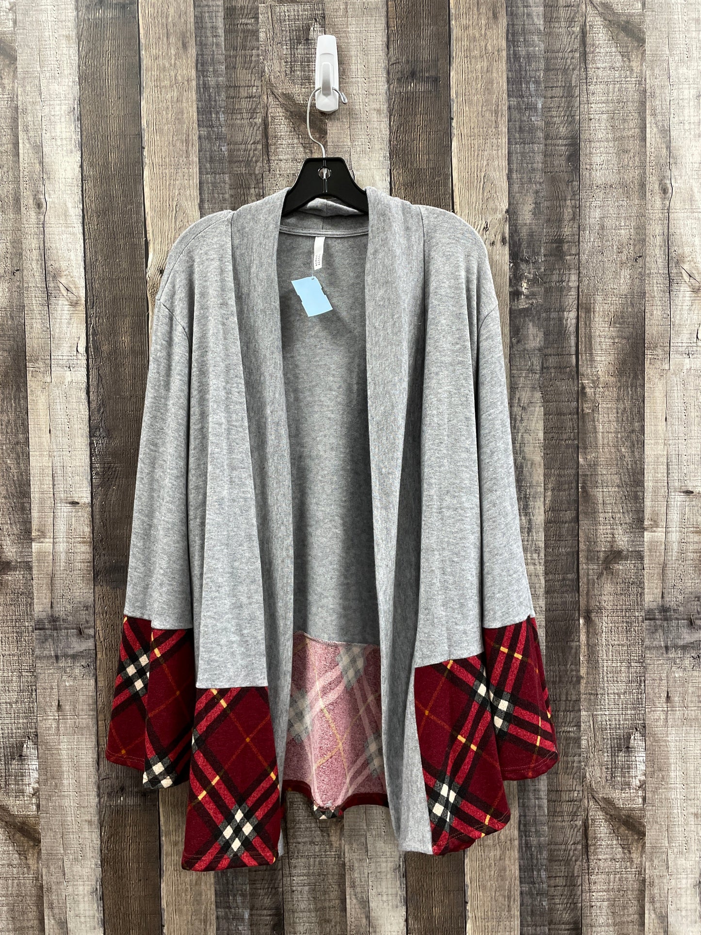 Cardigan By Cme  Size: L