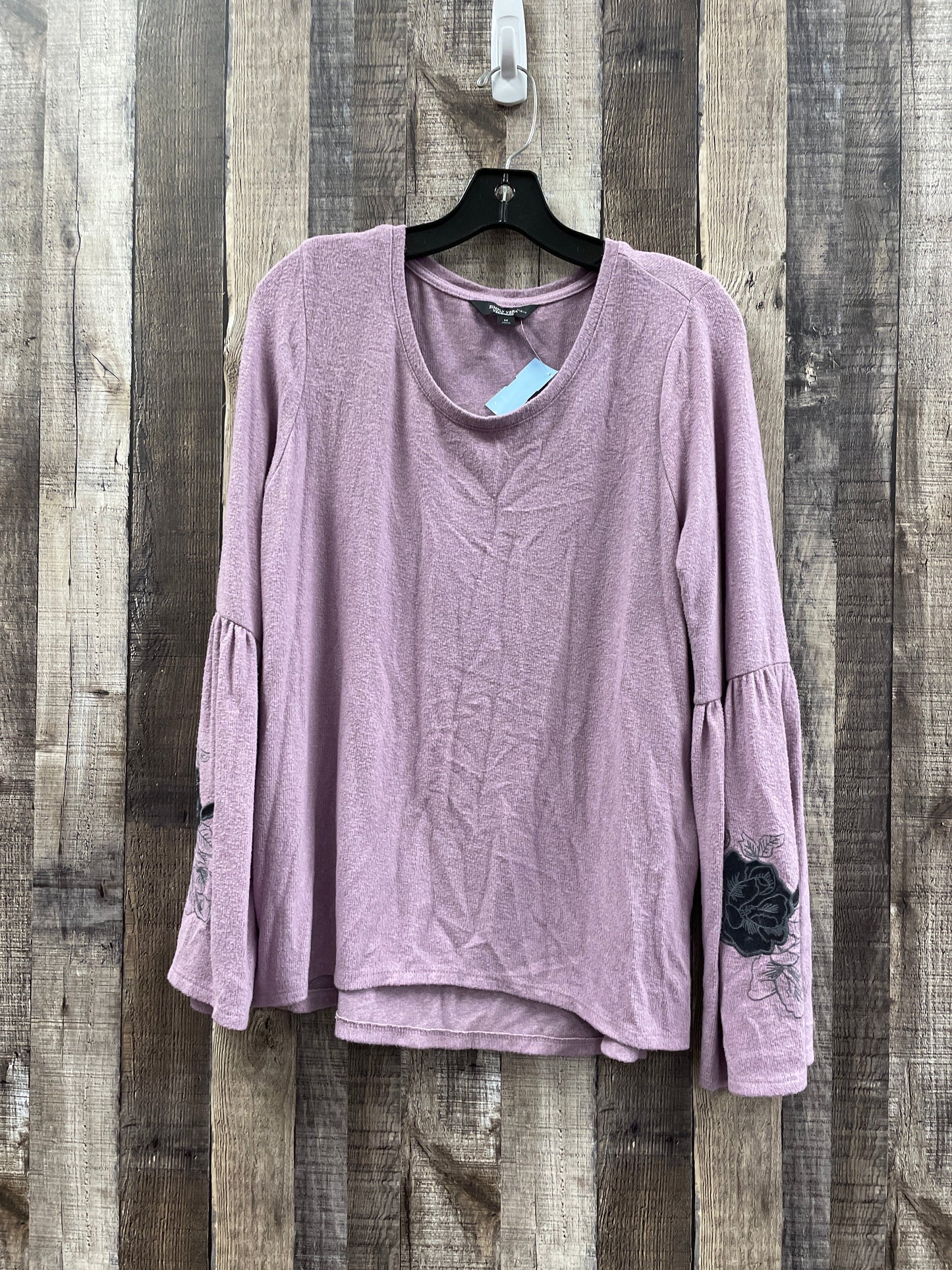 Top Long Sleeve By Simply Vera  Size: M