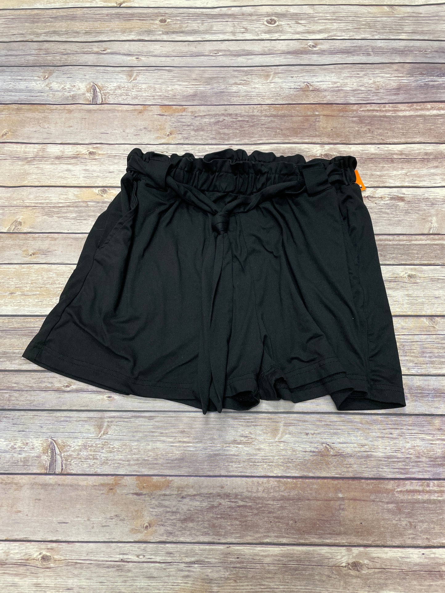 Shorts By Cme  Size: L