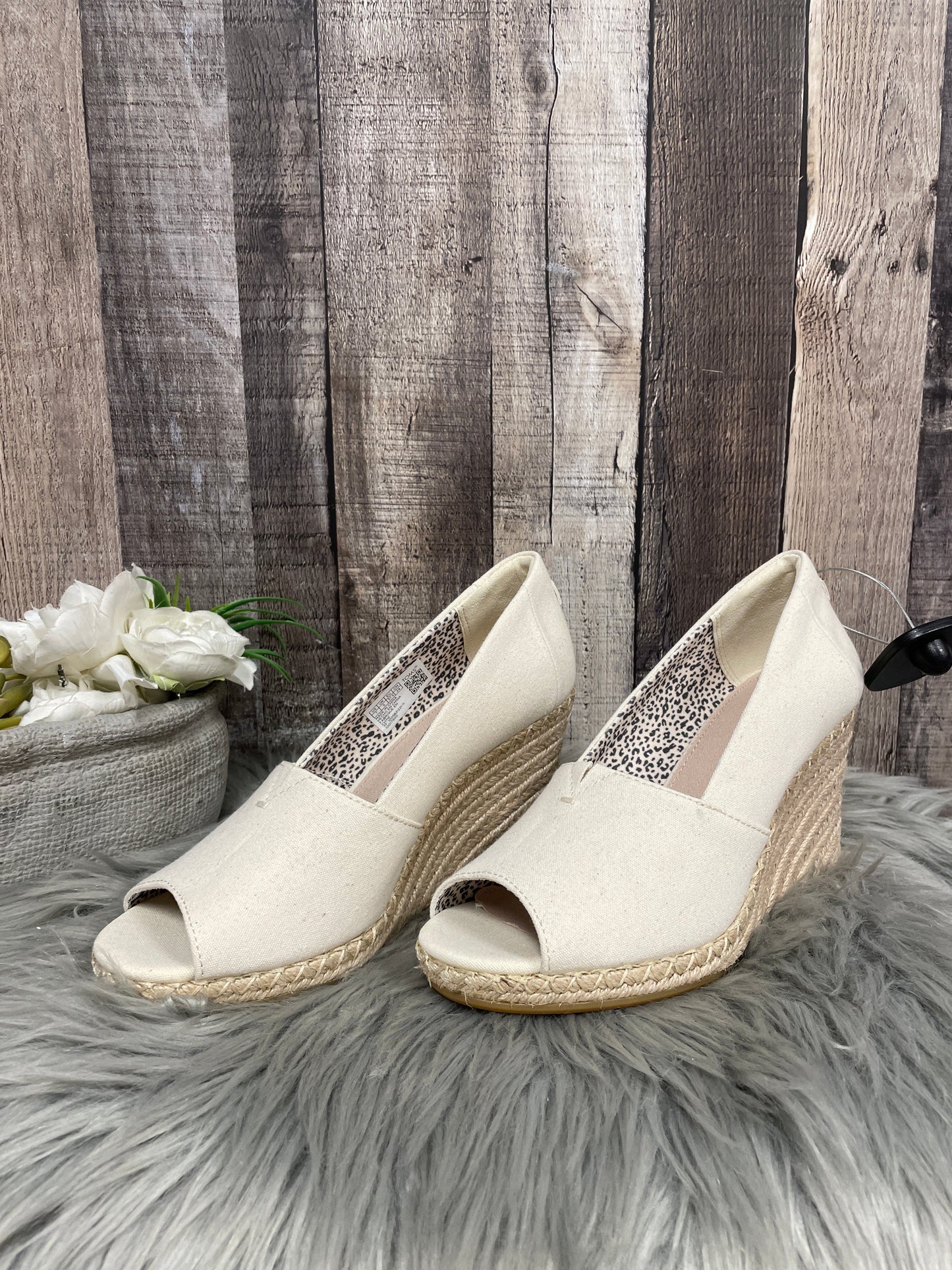 Shoes Heels Espadrille Wedge By Toms  Size: 7