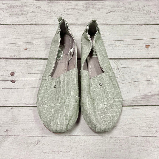 Shoes Flats Boat By Mad Love  Size: 9