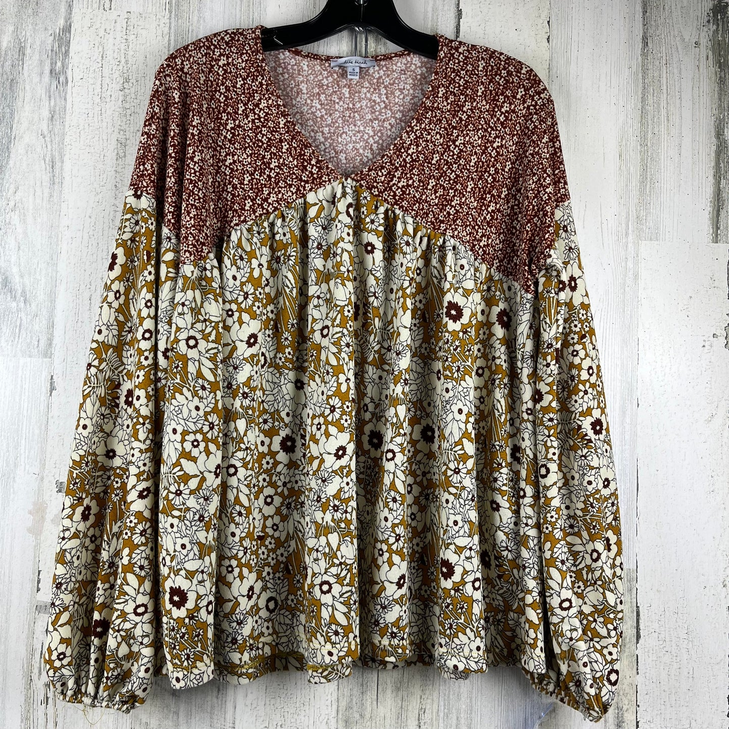 Top Long Sleeve By White Birch  Size: S