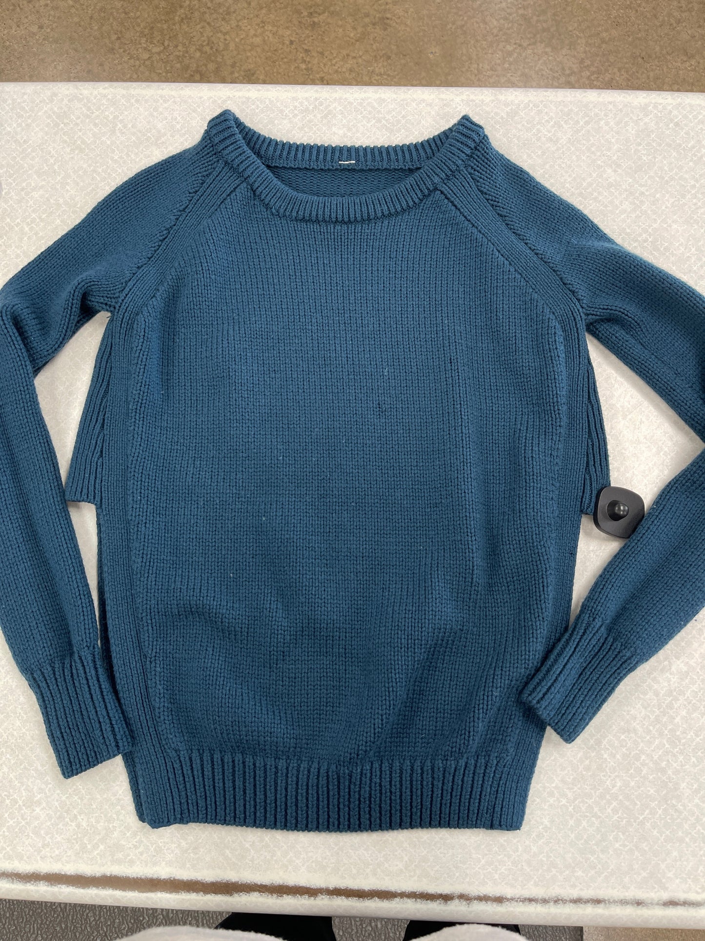 Sweater By Lululemon  Size: 4