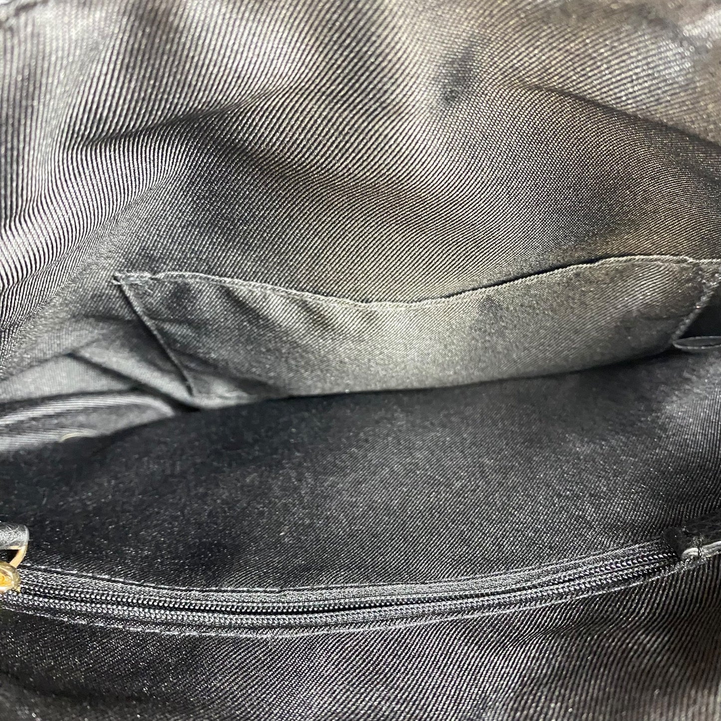 Handbag By Vince Camuto  Size: Small