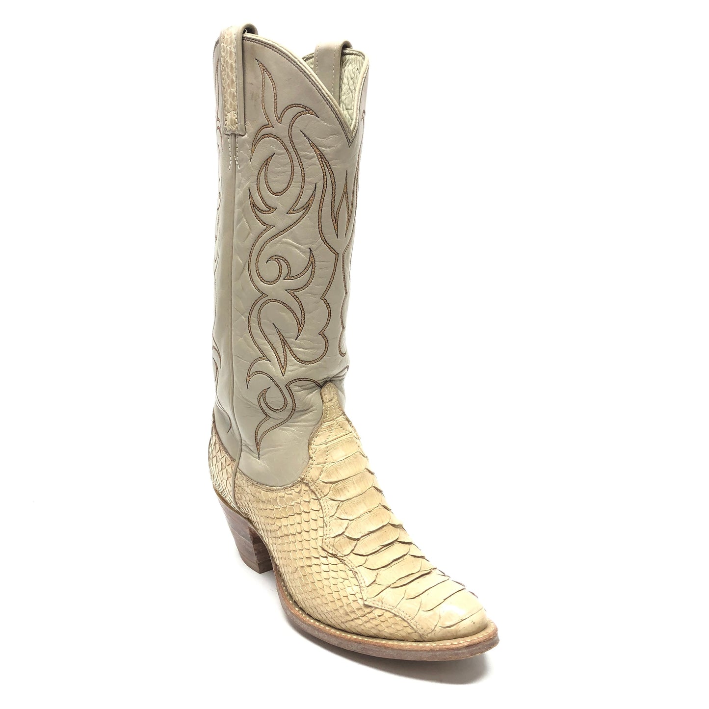 Boots Western By Dan Post  Size: 5.5