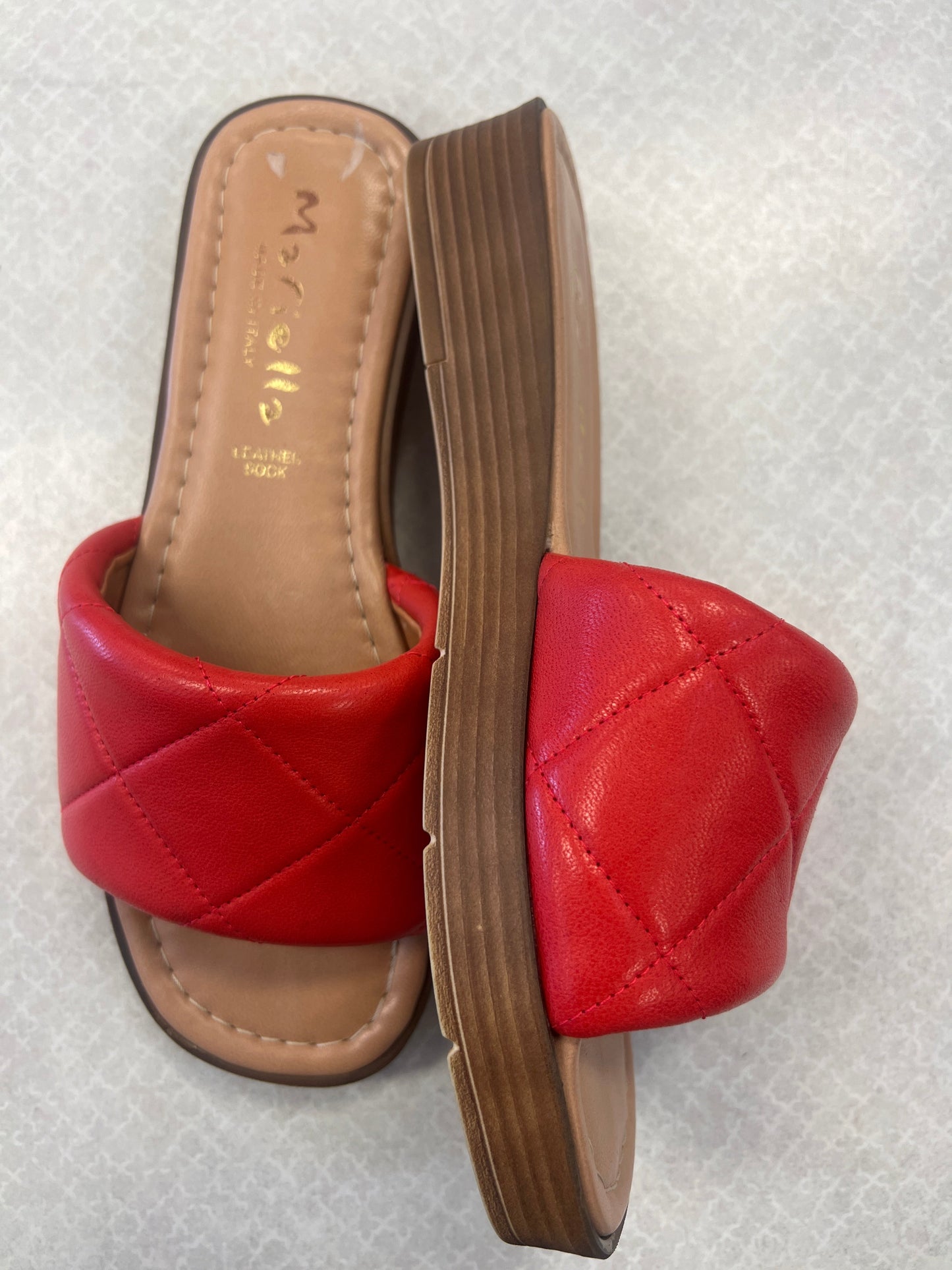 Shoes Flats Mule & Slide By Clothes Mentor  Size: 6.5
