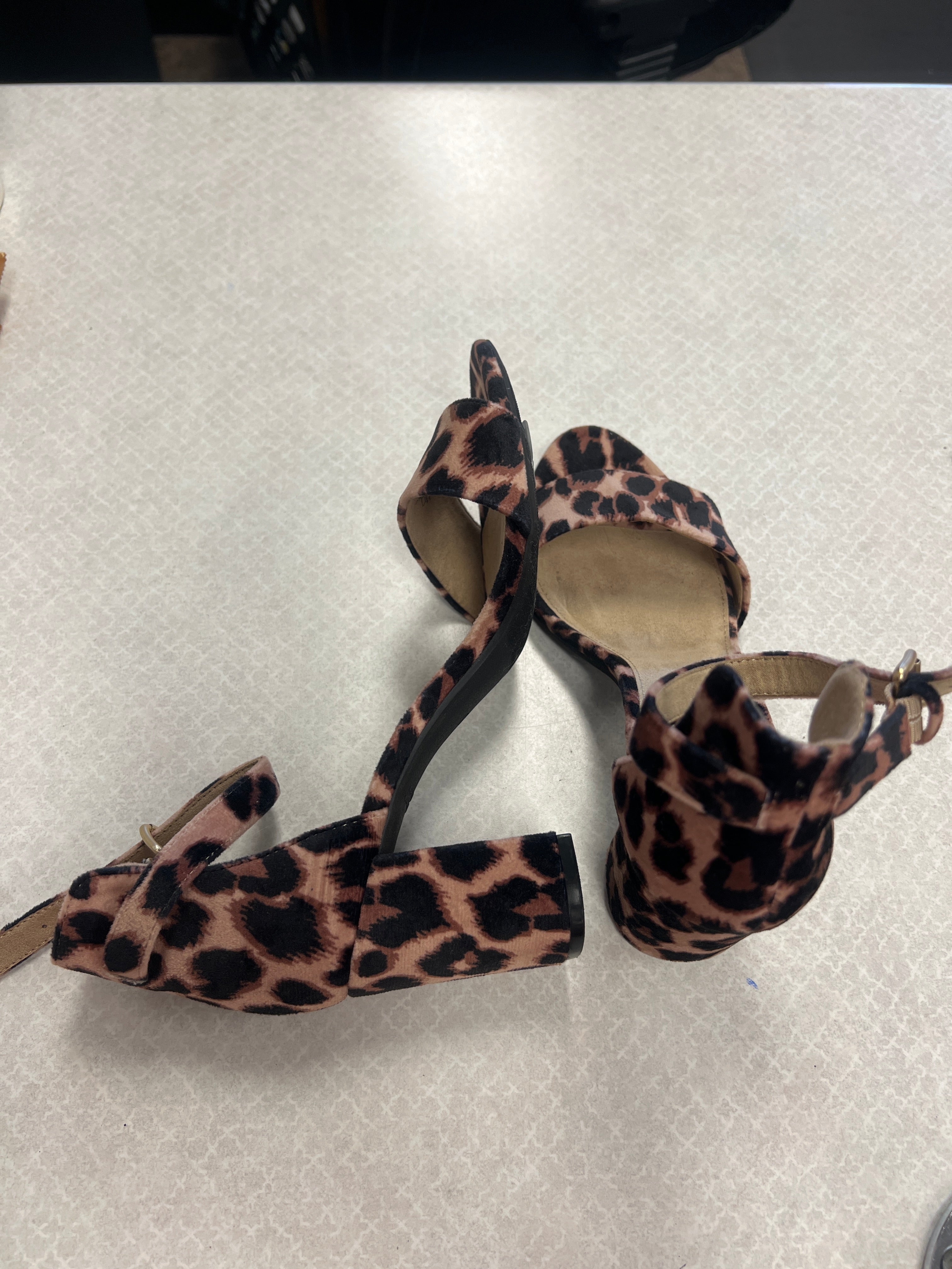 Old navy 2025 leopard heels