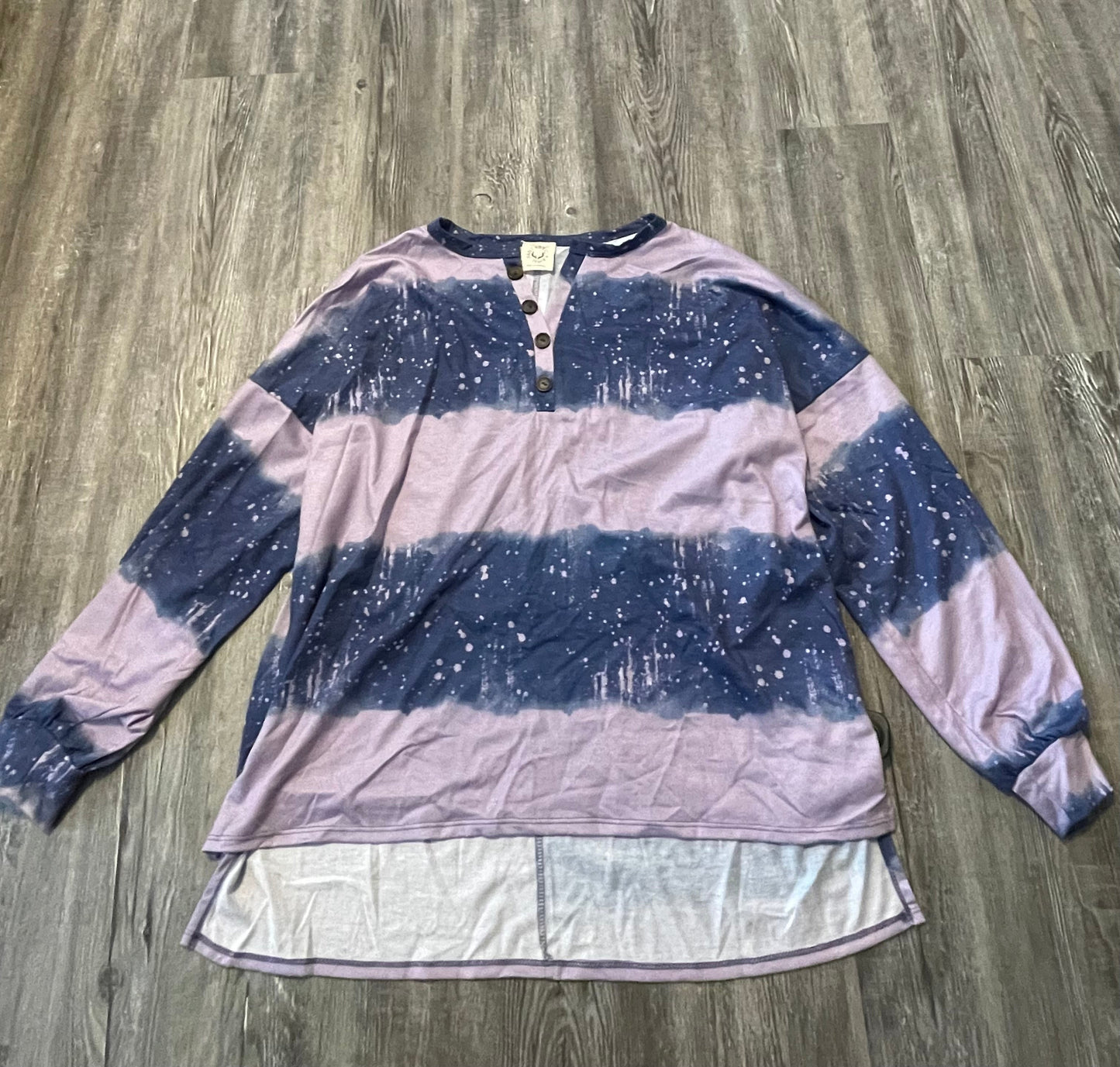 Top Long Sleeve By Fantastic Fawn  Size: L