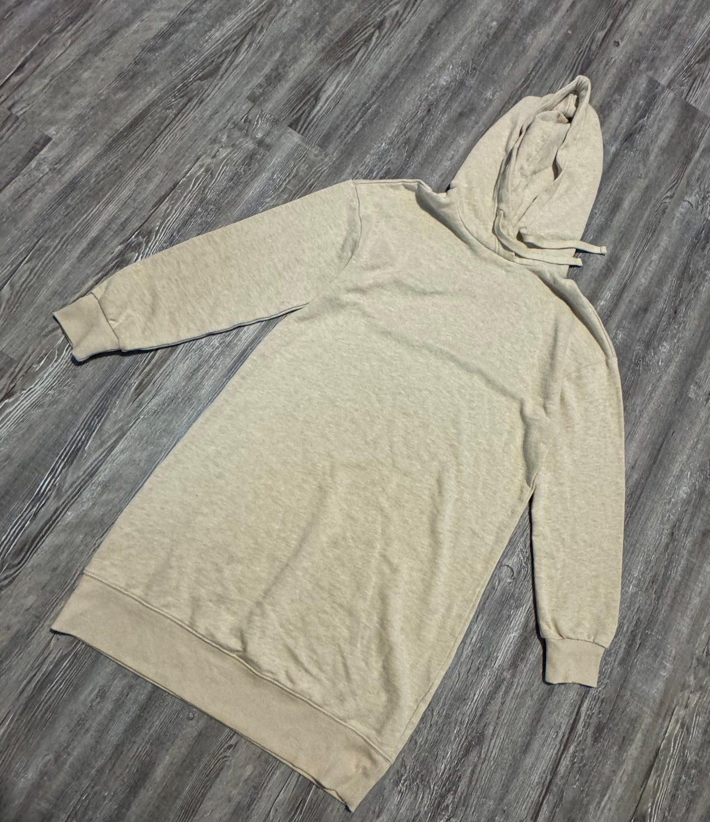 Sweatshirt Hoodie By Old Navy  Size: Xs