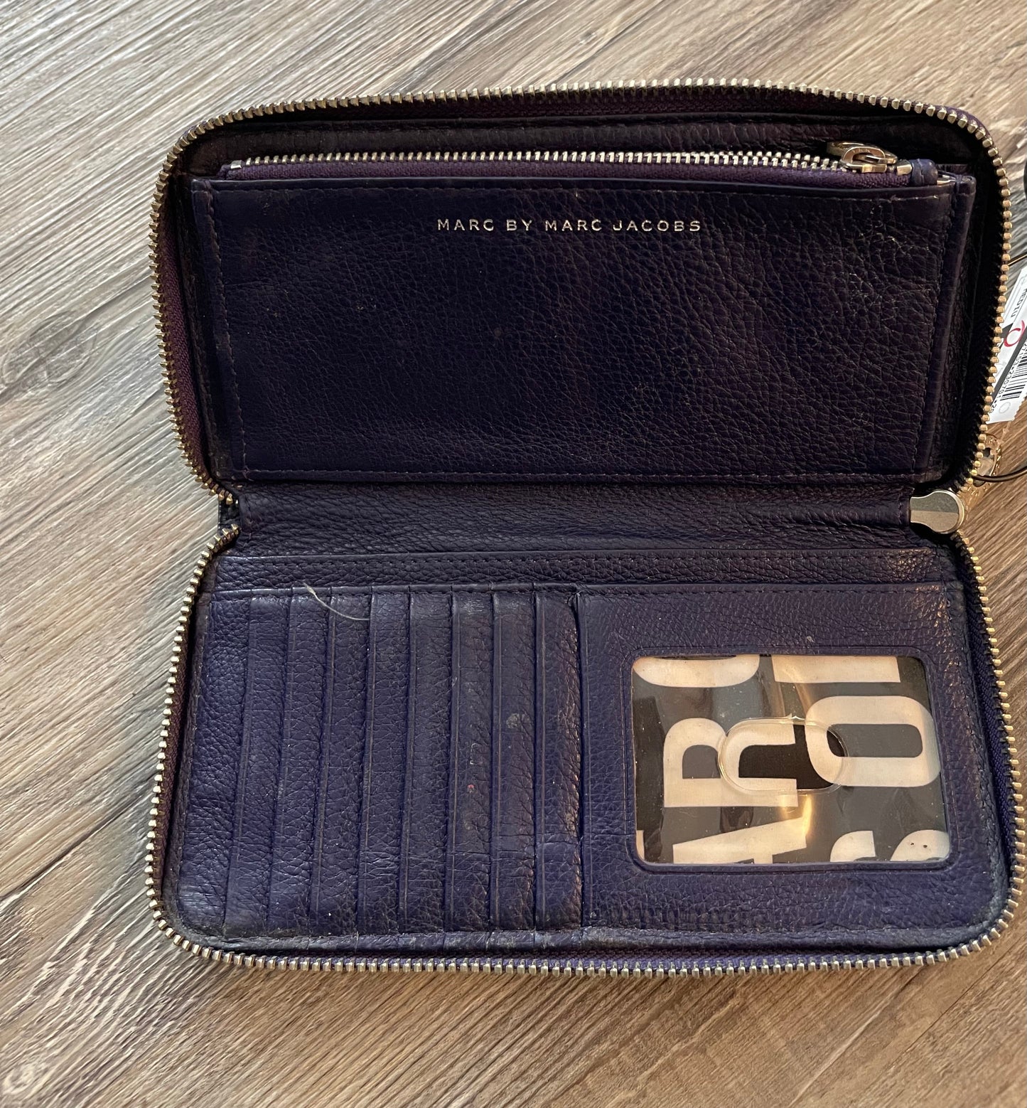 Wallet By Marc Jacobs  Size: Medium