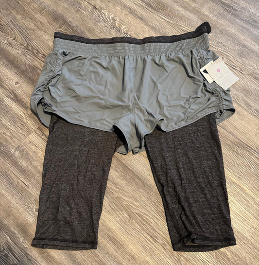 Women's Athletic Clothing: Leggings, Tops, & More Pre-Owned