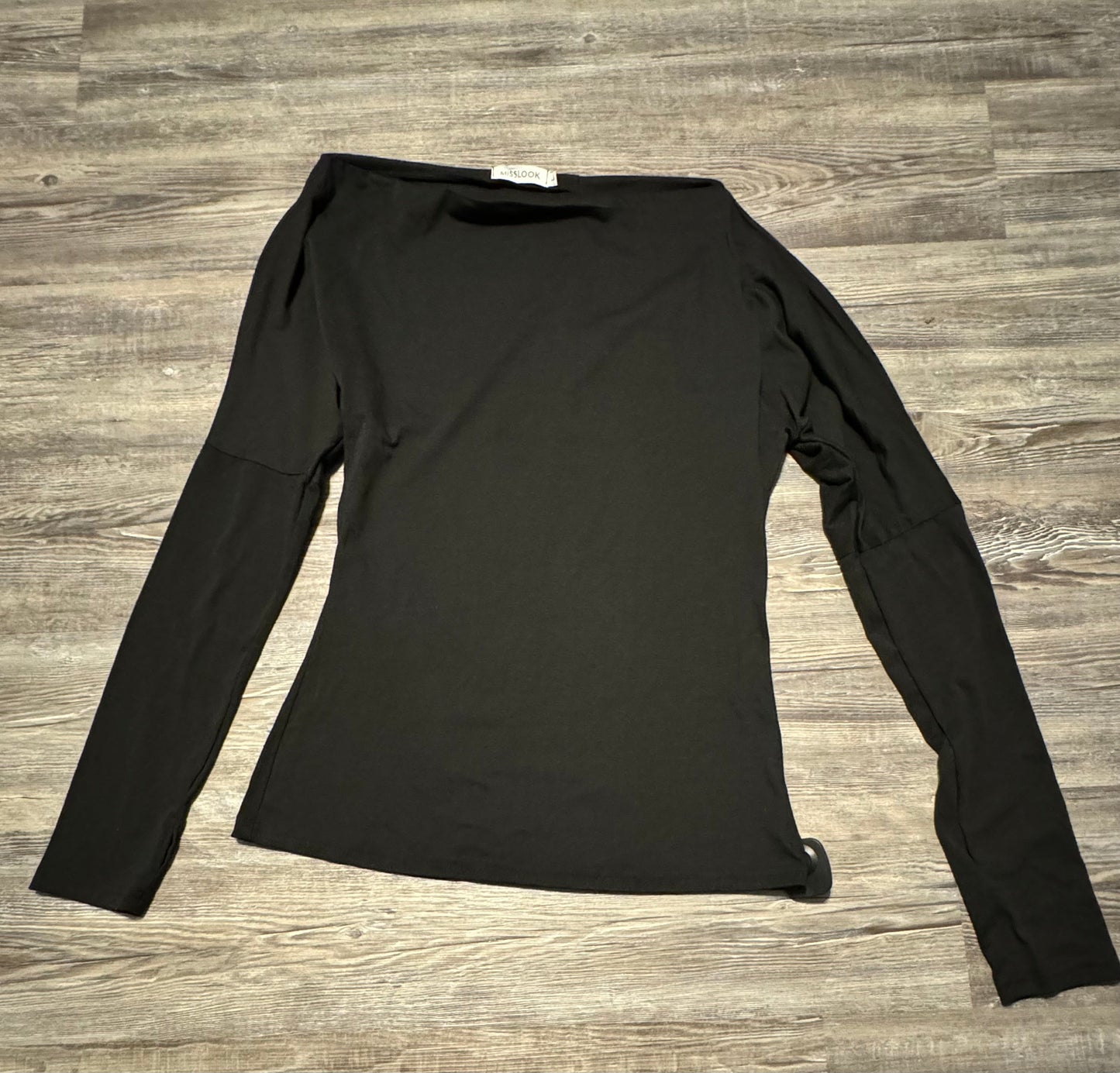 Top Long Sleeve By Misslook  Size: L