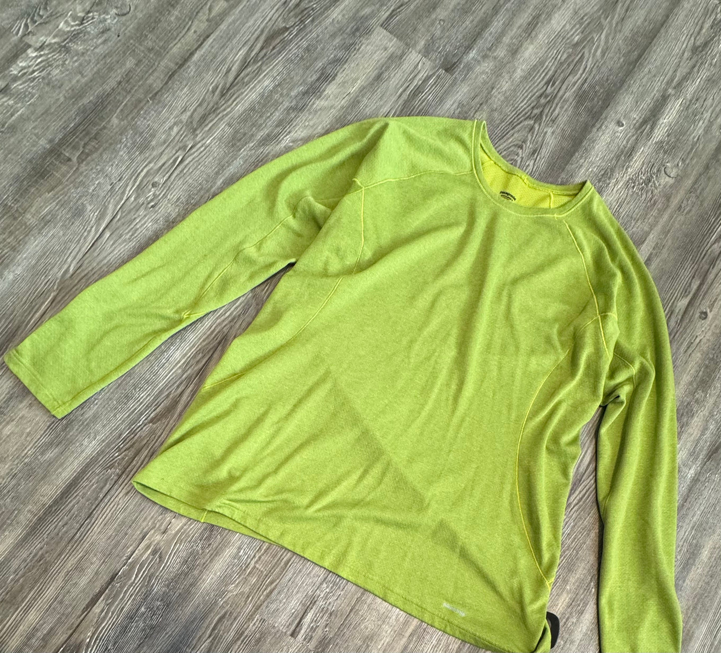 Athletic Top Long Sleeve Crewneck By Patagonia  Size: Xl