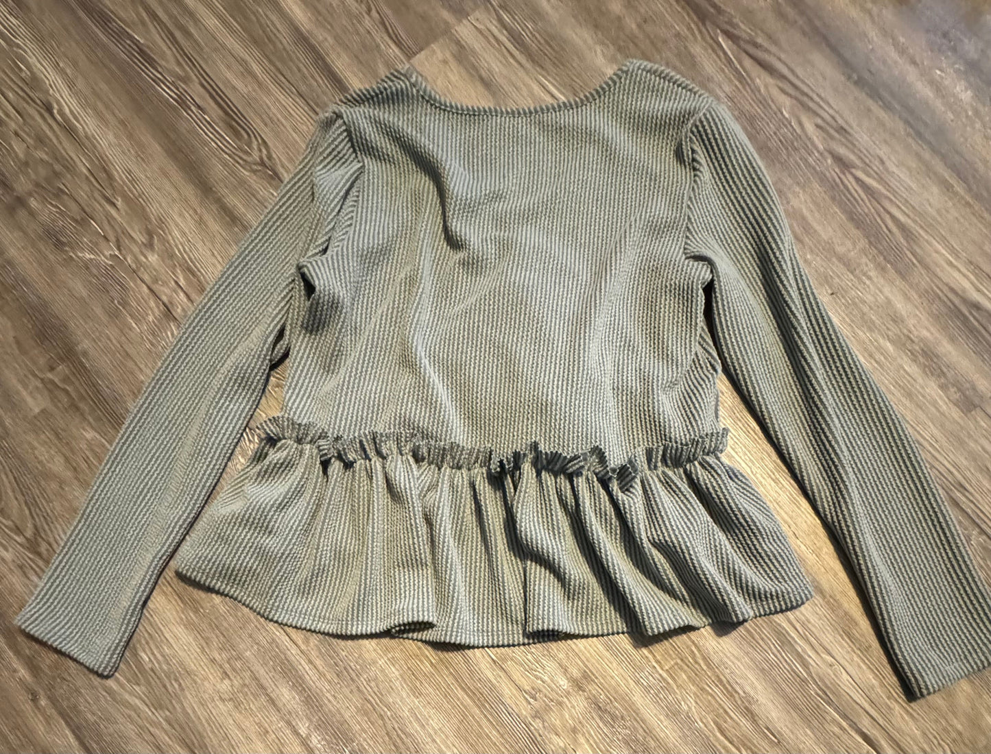 Top Long Sleeve By Clothes Mentor  Size: L