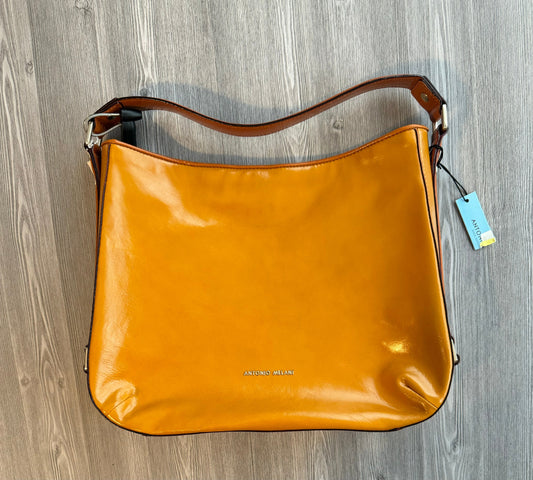 Handbag By Antonio Melani  Size: Medium