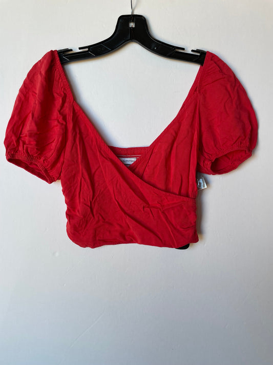 Top Short Sleeve By Urban Outfitters  Size: Xs
