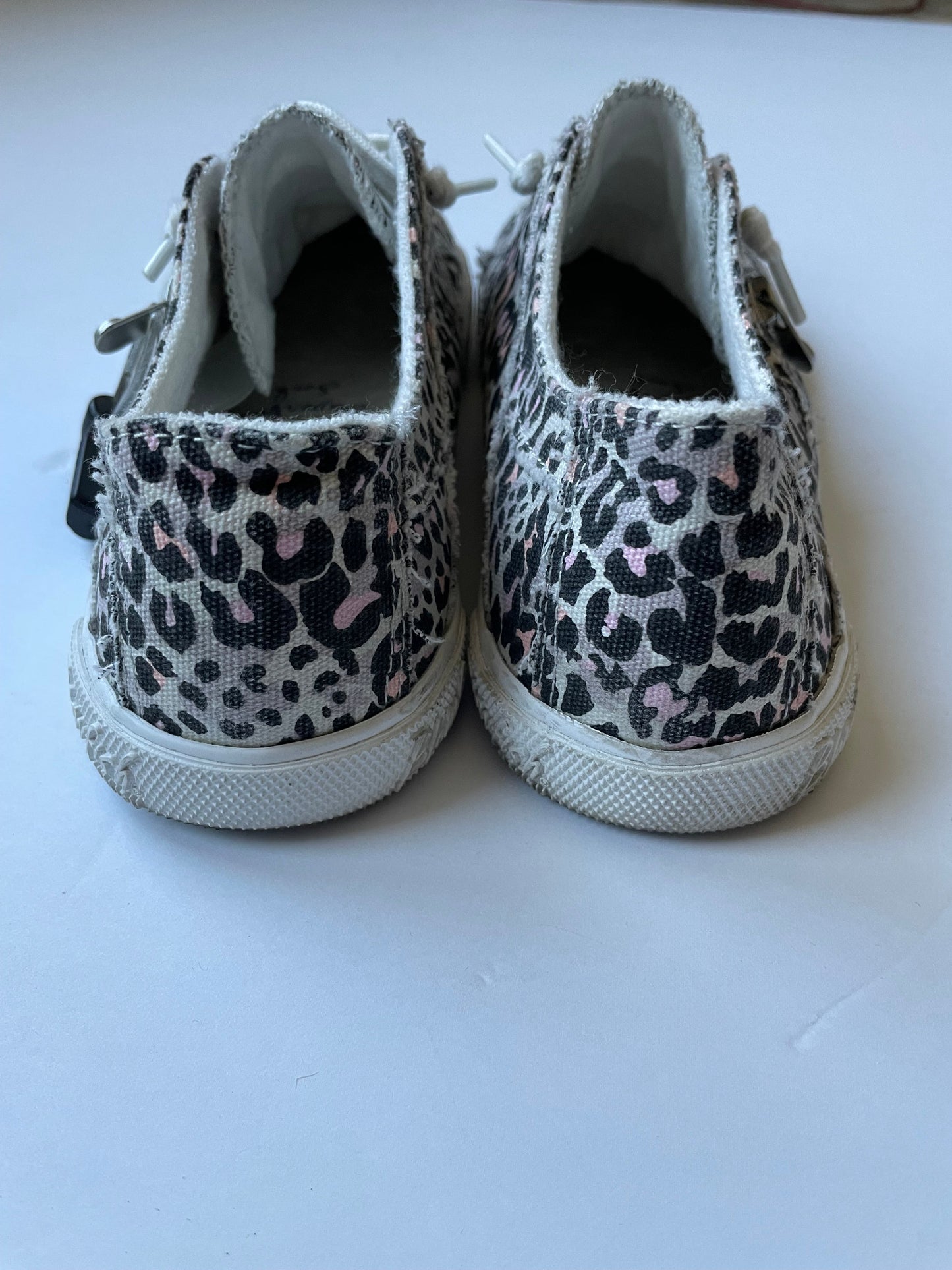 Shoes Sneakers By Blowfish  Size: 8