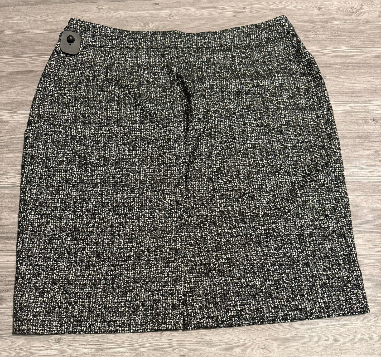 Skirt Mini & Short By Jones New York O  Size: 22